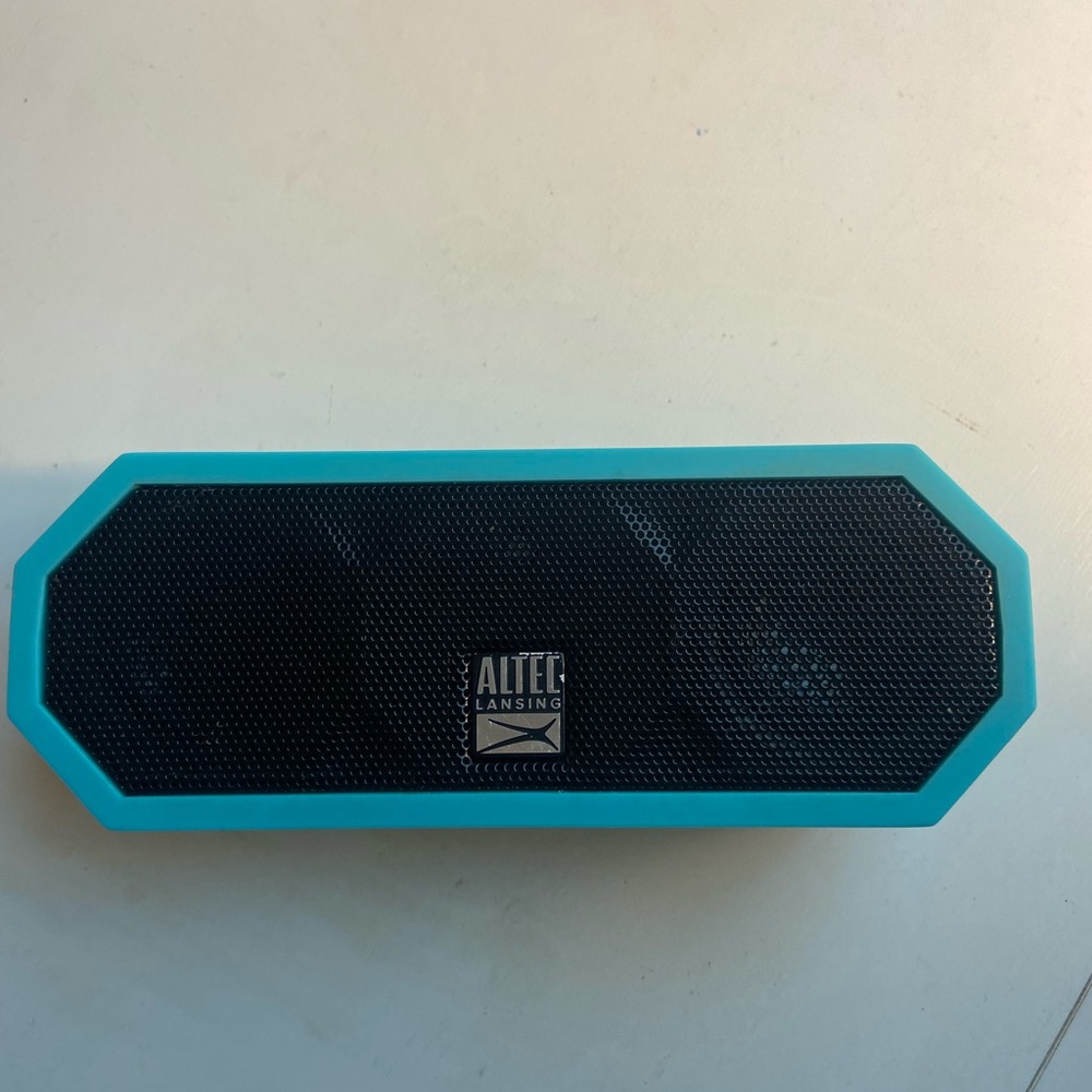 Aqua Blue Portable Bluetooth Speaker